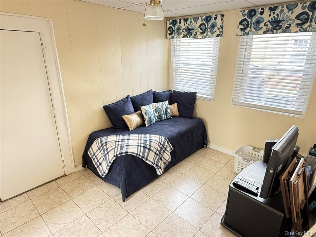 3 Individual Rooms & 1 upper apartment for rent - Photo 3