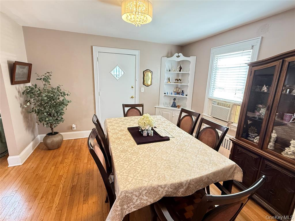 3 Individual Rooms & 1 upper apartment for rent - Photo 5