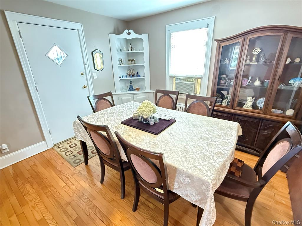 3 Individual Rooms & 1 upper apartment for rent - Photo 6