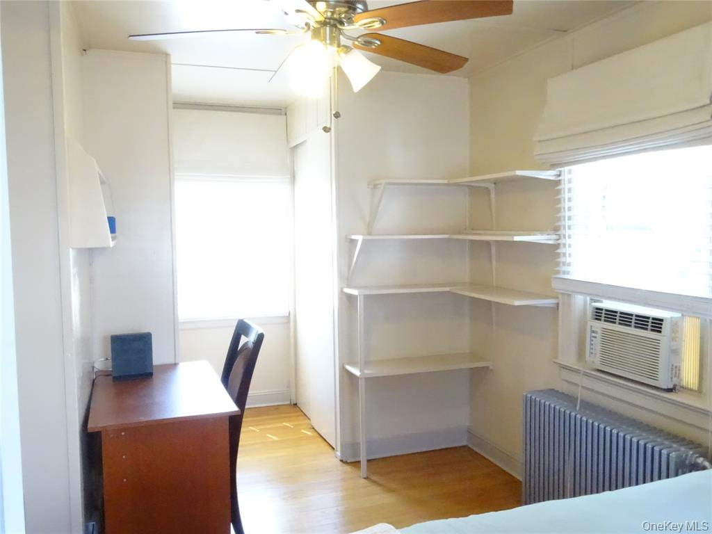 3 Individual Rooms & 1 upper apartment for rent - Photo 12