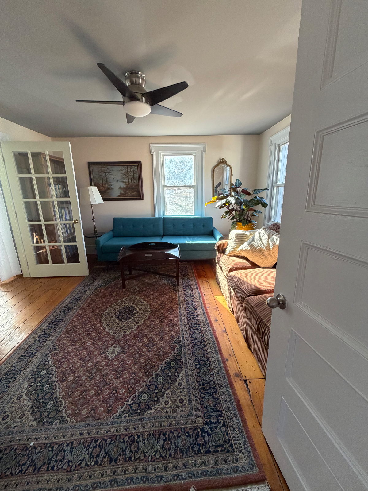 Cozy Farmhouse Suite - Photo 2