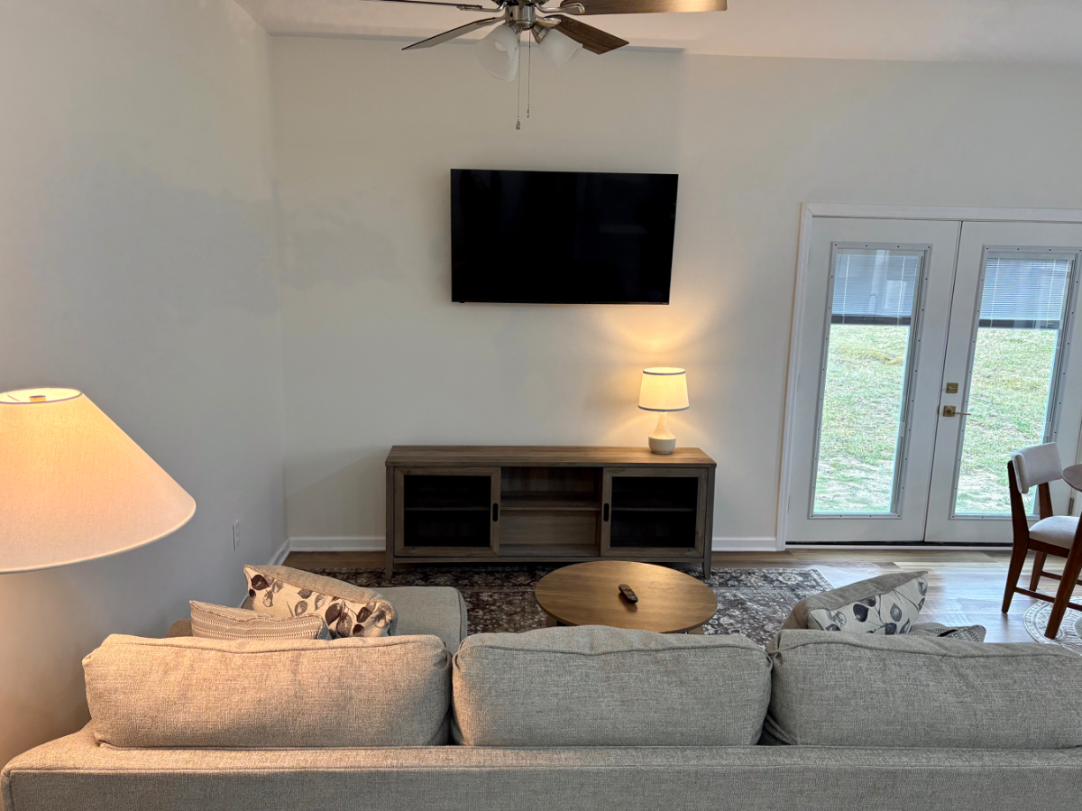 Brand New Private 1BR/1BA - Photo 1