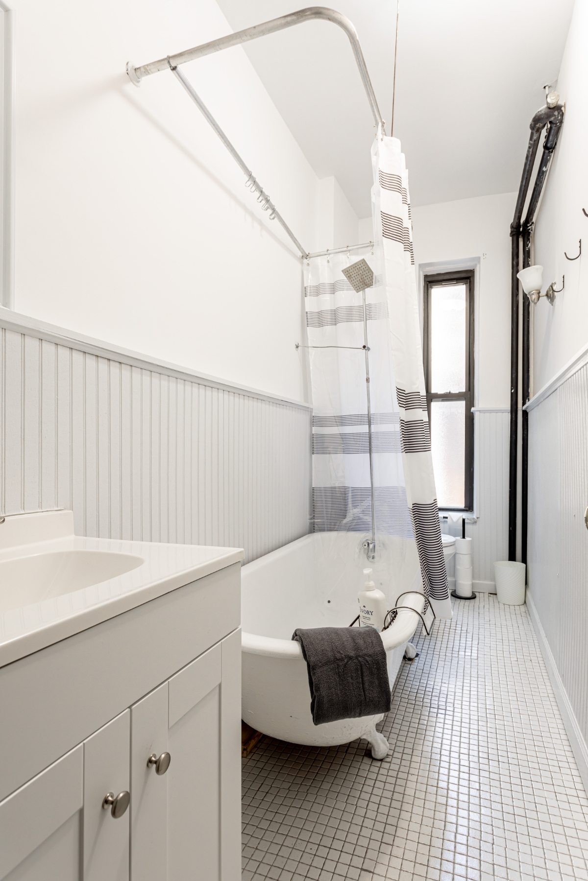 Brand New 4 Bedroom Nest To Central Park, Subways, Buses Perfect Share - Photo 10