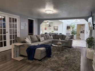 Cozy, Modern, Private Rooms 7 mins to UofR Strong Hospital, Highland & 14 mins to RGH, Unity - Photo 8