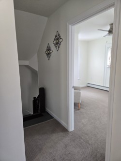 Cozy 2 Bed w Office - Photo 6