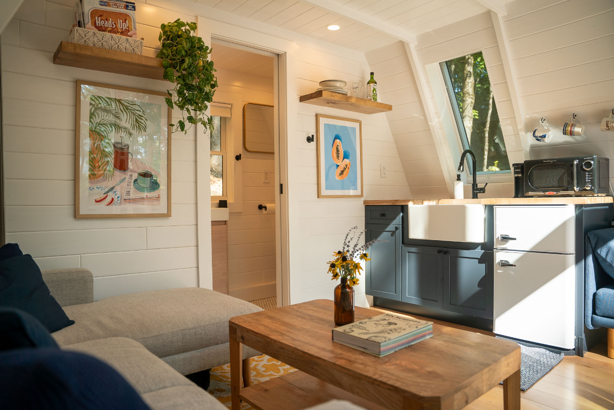 A-Frame Rental - Month to Month Available - Photo 5