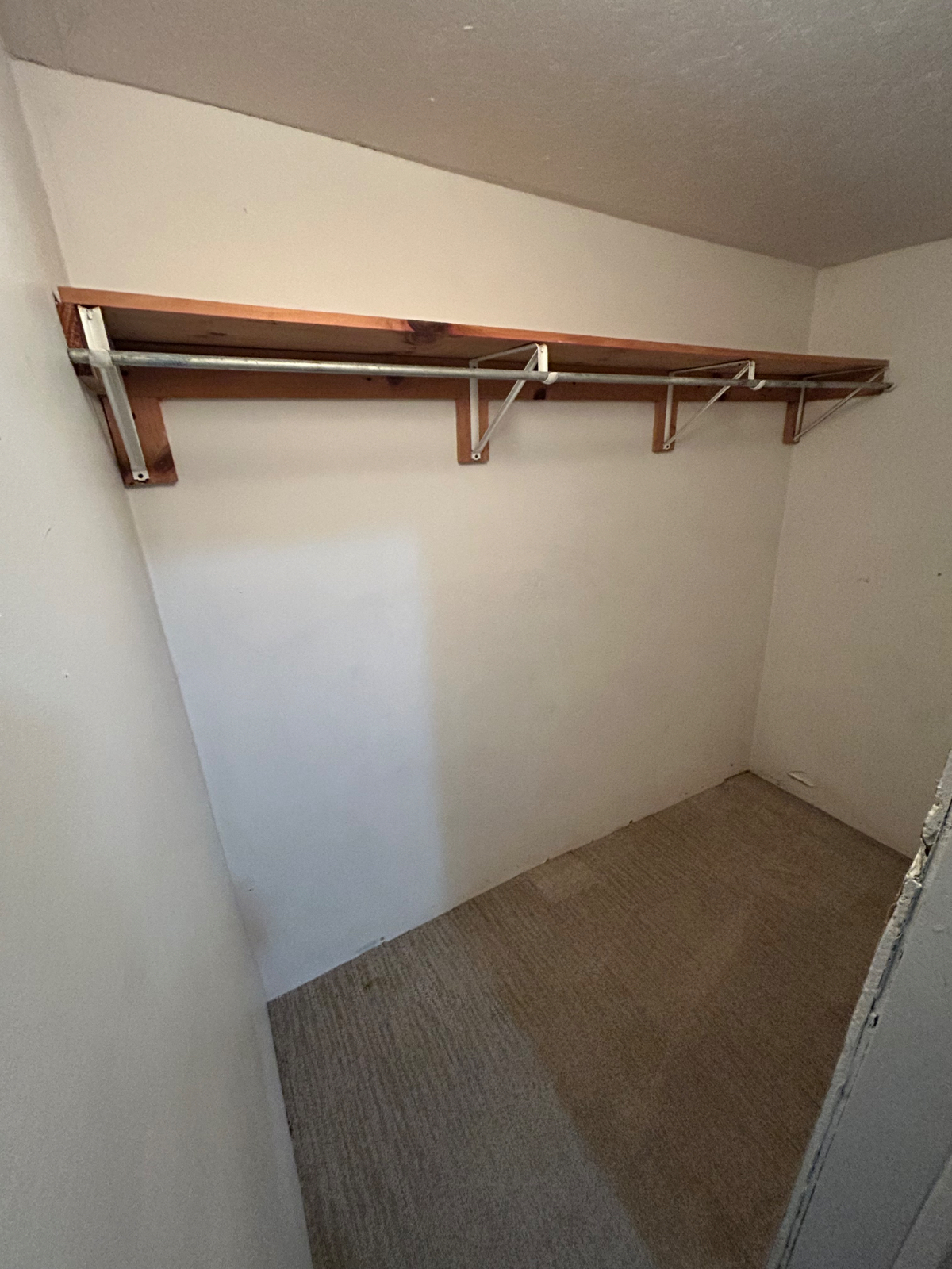 4 bedroom 2 Baths - Photo 11