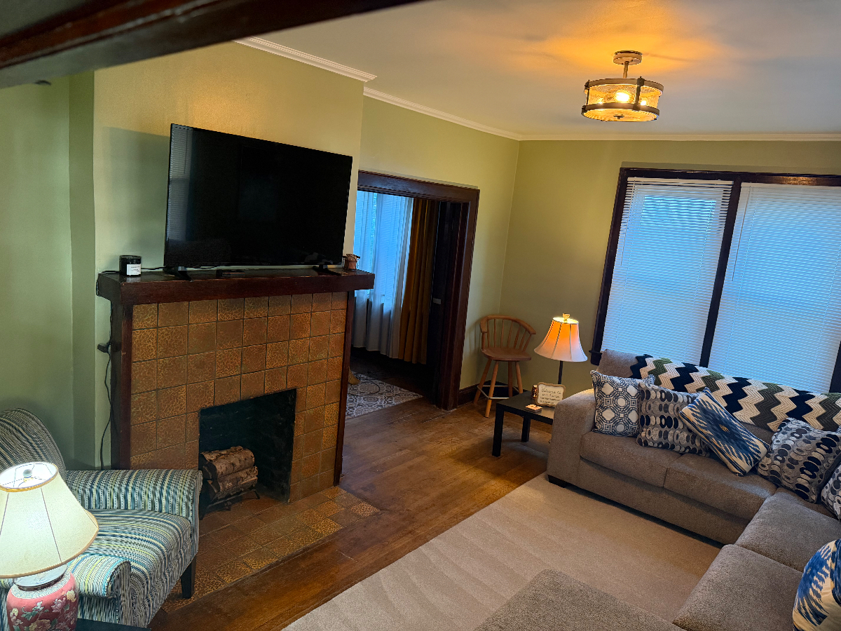 Cozy updated house 3 rooms to rent - Photo 3