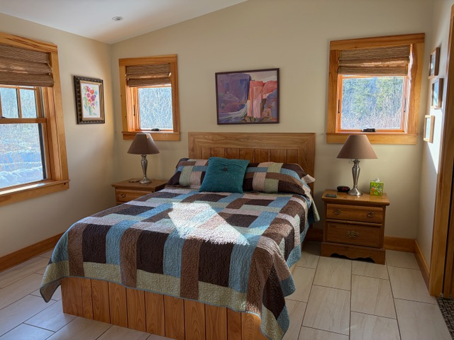 Mad River 1 bedroom suite on 93 acres of farm and forest - perfect for couples, singles, corporate & - Photo 5