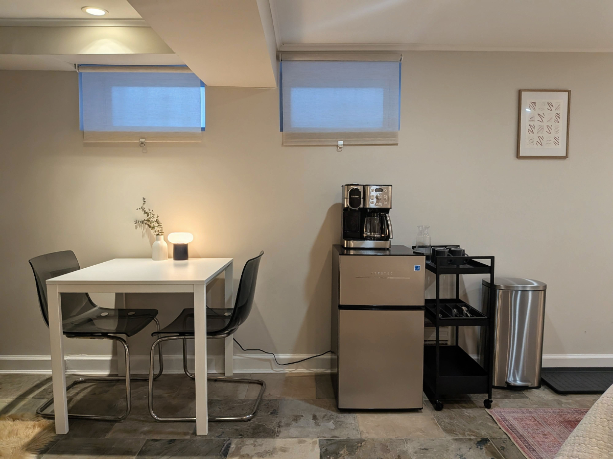 Private Studio - Forest Hills, Queens - Queen Bed & En Suite Bath - Ideal for HCPs & Solo Profession - Photo 2