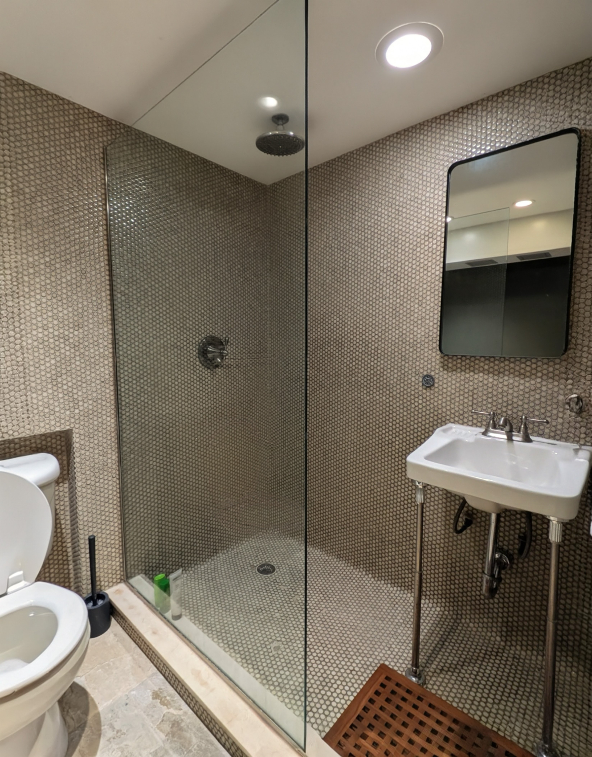 Private Studio - Forest Hills, Queens - Queen Bed & En Suite Bath - Ideal for HCPs & Solo Profession - Photo 5