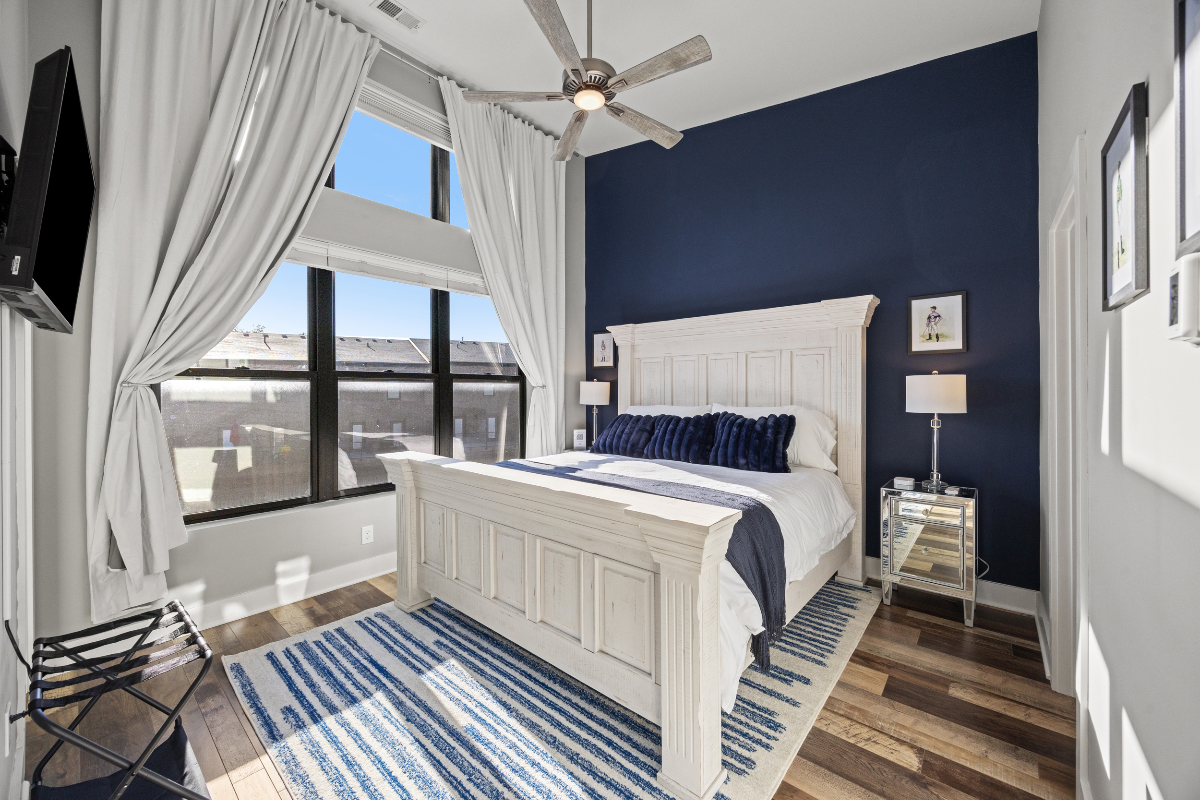 Chic Downtown Lexington 2BR/2BA Townhome - Hospital Hub - Modern, Safe - Photo 12
