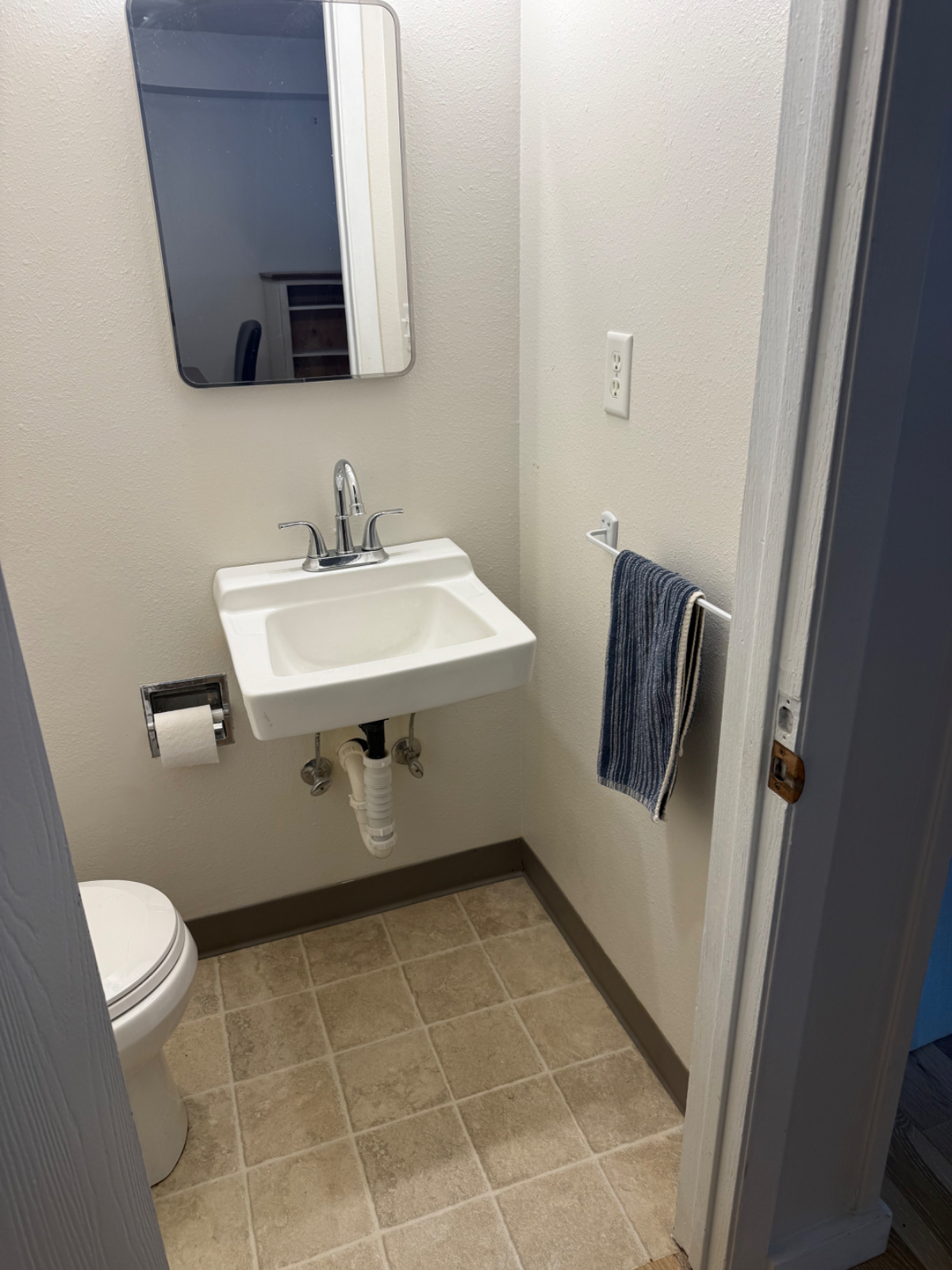 2 Bedroom Apartment next to Snow King Resort - Photo 6