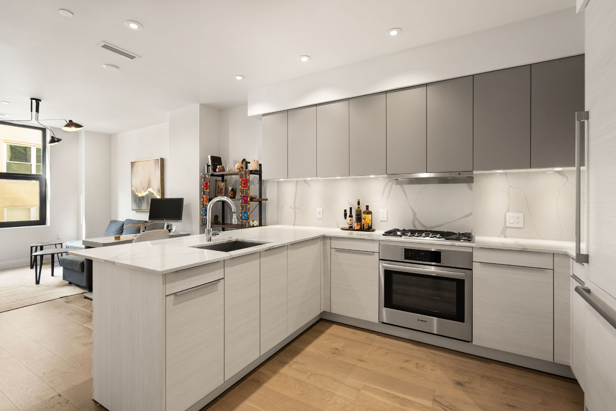 A modern sanctuary in the heart of vibrant DC - Logan/Dupont circle area - Photo 2