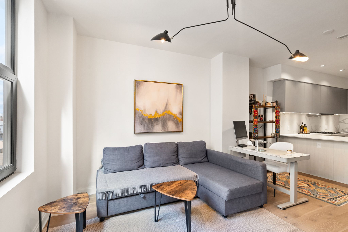 A modern sanctuary in the heart of vibrant DC - Logan/Dupont circle area - Photo 5