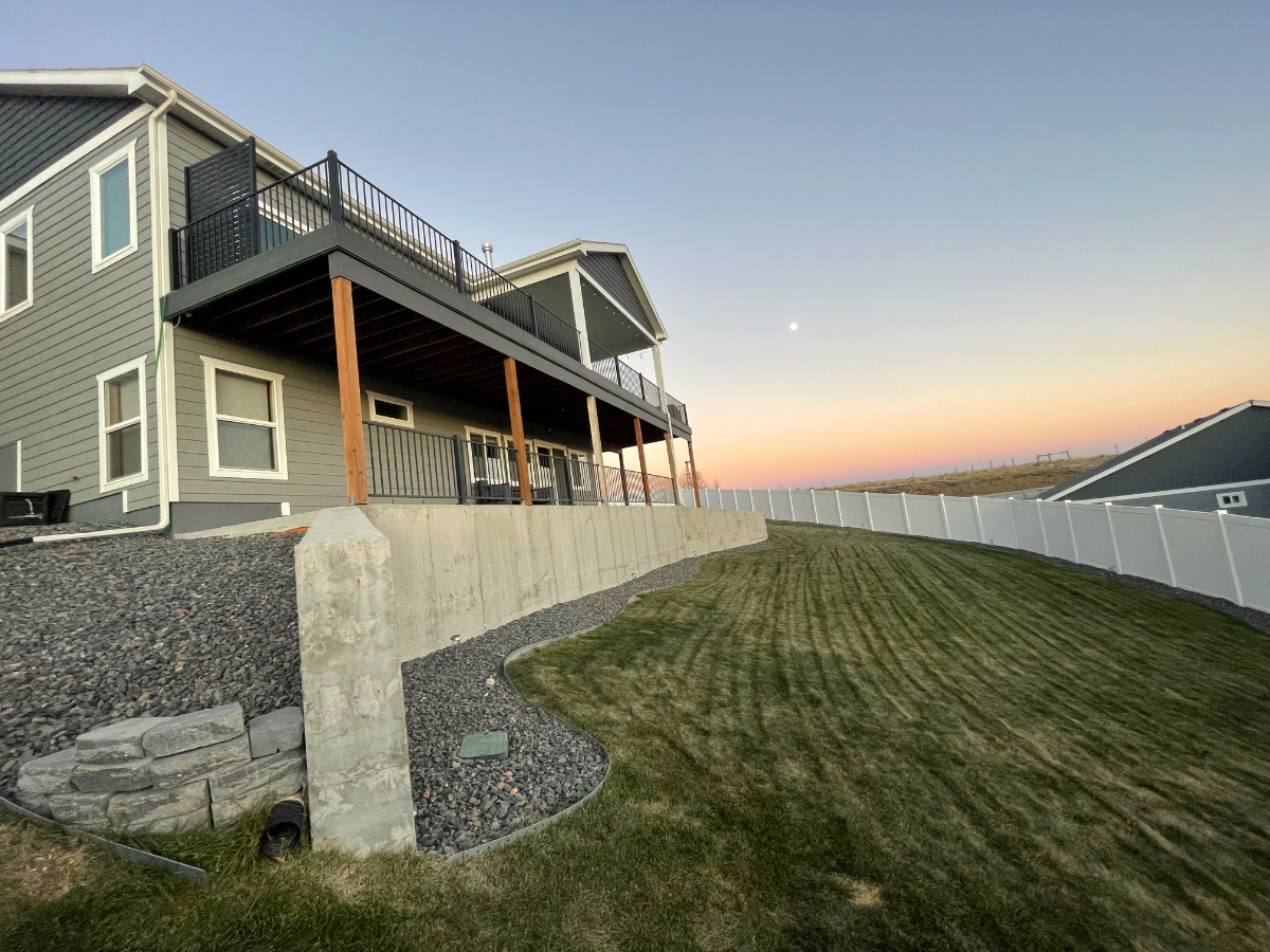 Sensational views, garage parking - Photo 3