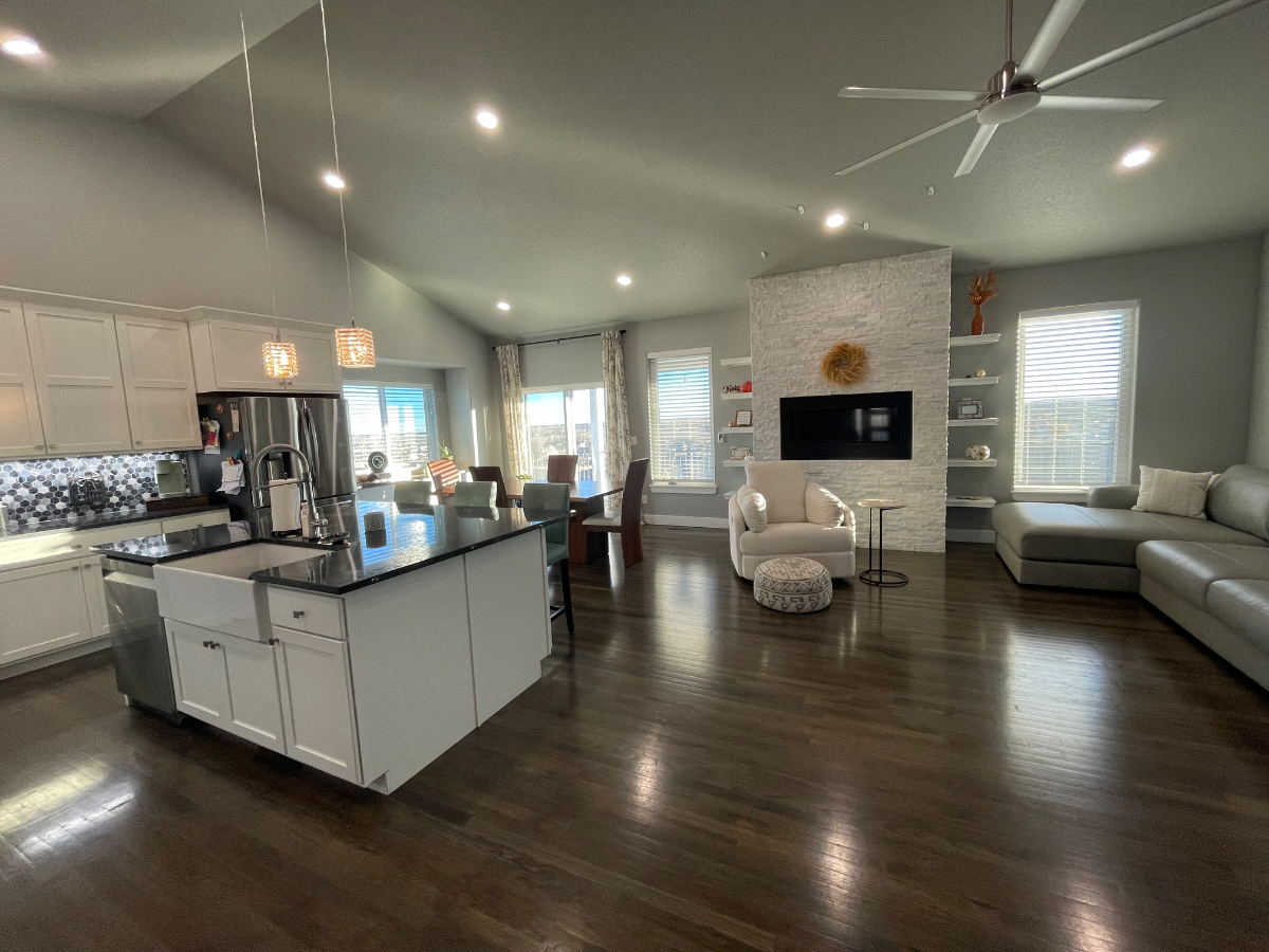 Sensational views, garage parking - Photo 4
