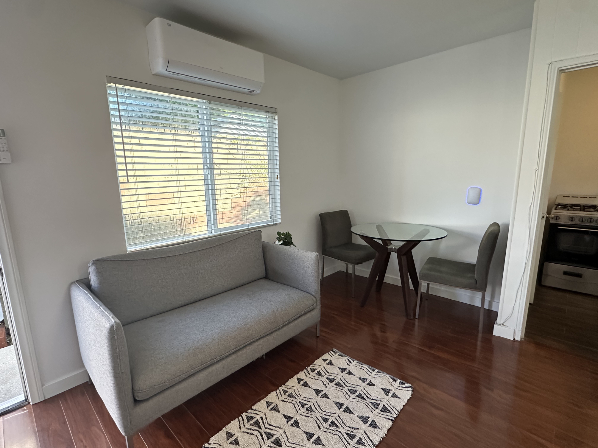 Cozy Faircrest Heights Studio Guest Cottage - Photo 4