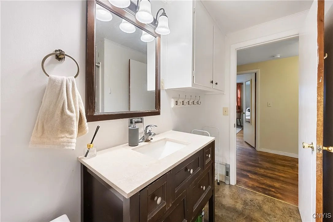 Private Room on a quiet block close to hospitals and public transportation - Photo 3