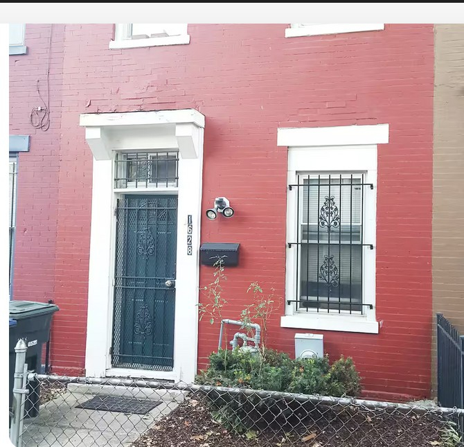 Cute Townhouse in NW/Shaw/Walk to Downtown - Photo 1