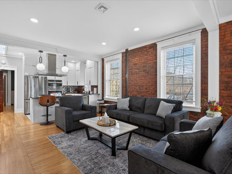 Modern Cohoes Flat with Balcony Coffee Bar 3BD 2BR - Photo 2