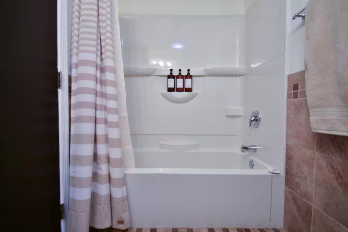The Jackie Suite - Photo 3