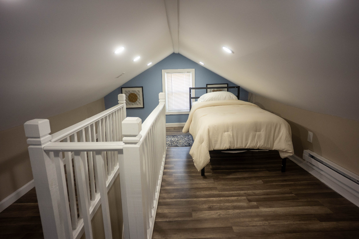 Relaxing 1BR Suite in Residential St Albans Queens NY, Central Air, Utilities Included - Photo 5