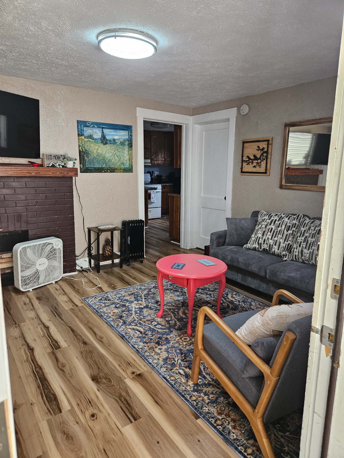 Annie's Woodburn Suite - Photo 8