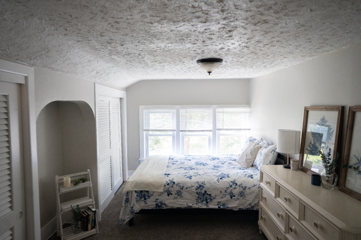 15 min. from everything, 4 bedroom House For Rent, Very Safe Neighborhood, Off Street Parking, Laund - Photo 3
