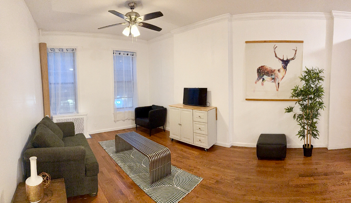 Bright 2-Bed, 2-Bath Apartment with Modern Kitchen and Easy Transit Access - Photo 1