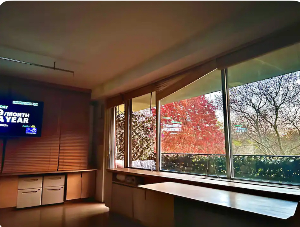 Central Park West Apt with Sth Terrace - Photo 8