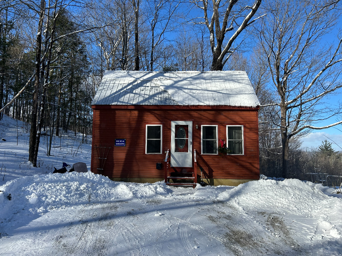 Peaceful Cozy Cottage in Guilford - Photo 1