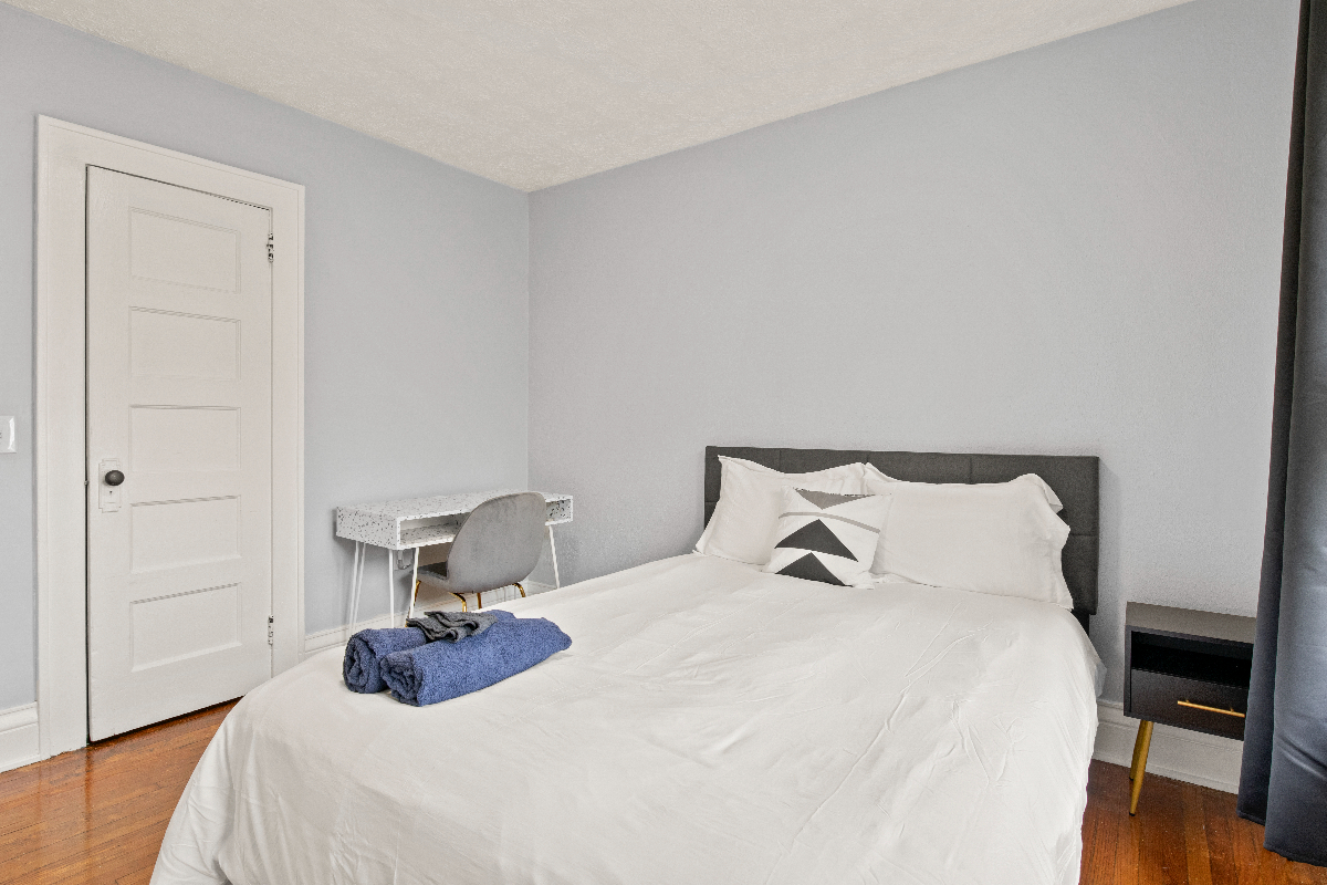 Inviting and spacious townhouse - 3 bedroom 1 bathroom - Photo 11