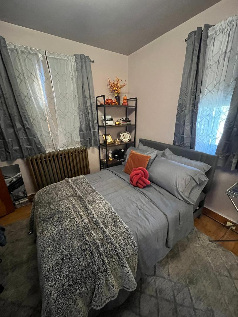 Large 4 bedroom 3 bath detached Home minutes away from everything, Cedar Hill Regional Medical Cente - Photo 11