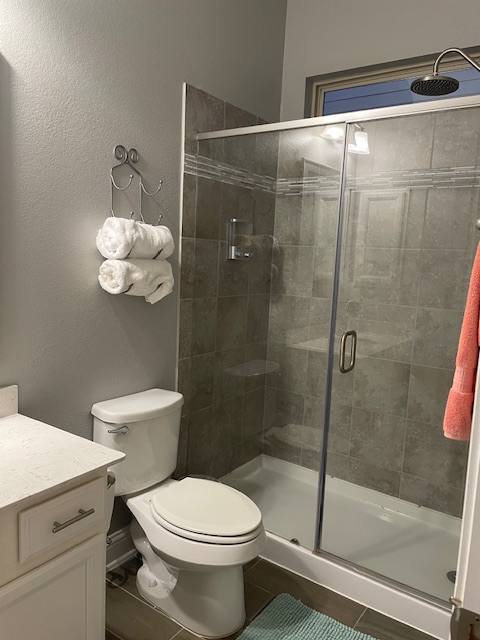 A Quiet, Fully Furnished Room Near Medical Centers - Photo 9