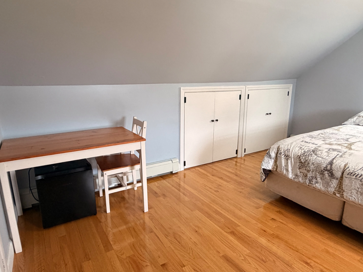 Beautiful room for rent - Photo 8