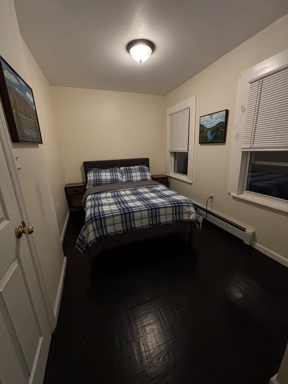Centrally Located Watervliet 2 Bedroom with 2 Floors and Yard - Photo 2