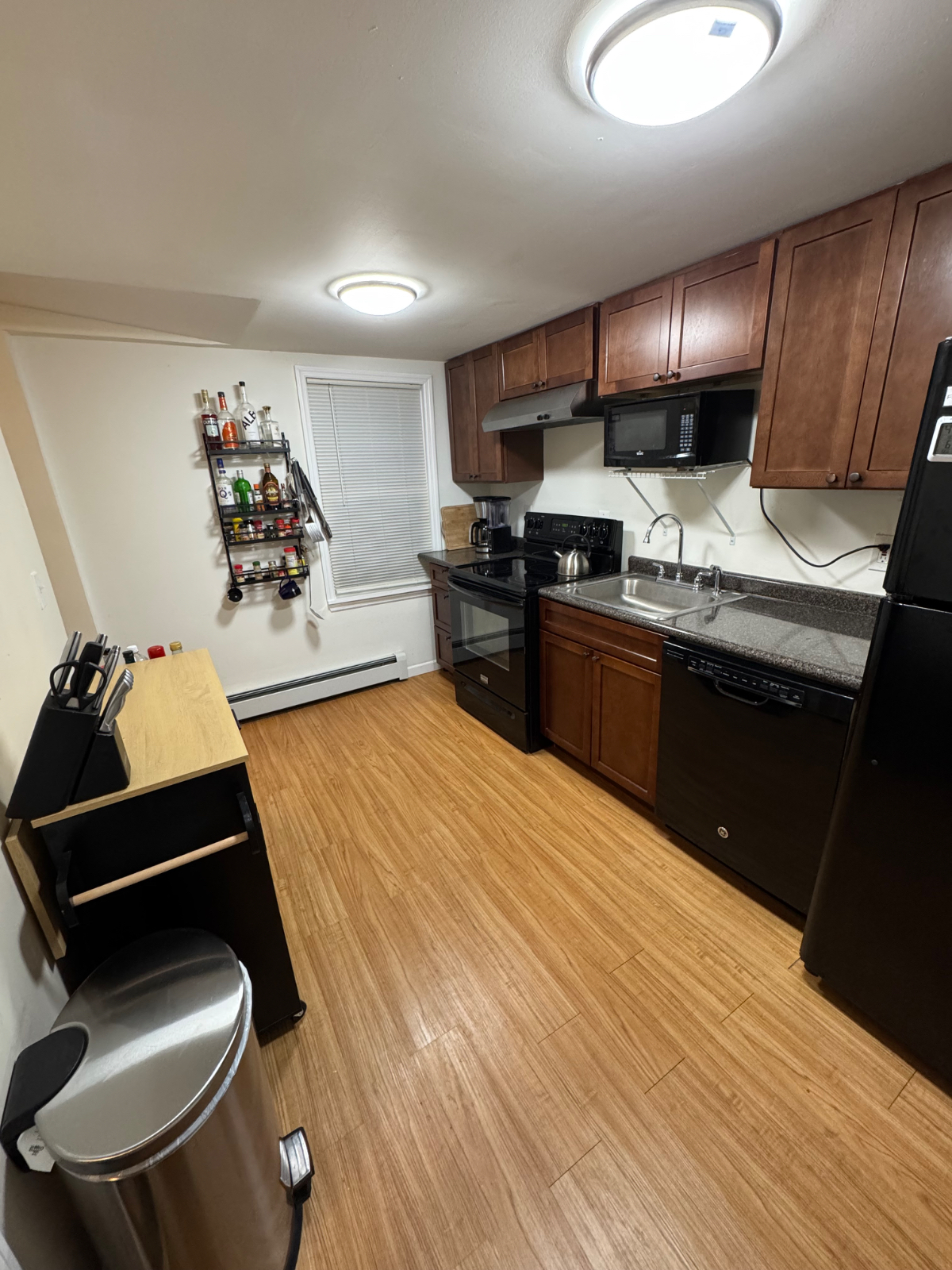 Centrally Located Watervliet 2 Bedroom with 2 Floors and Yard - Photo 6