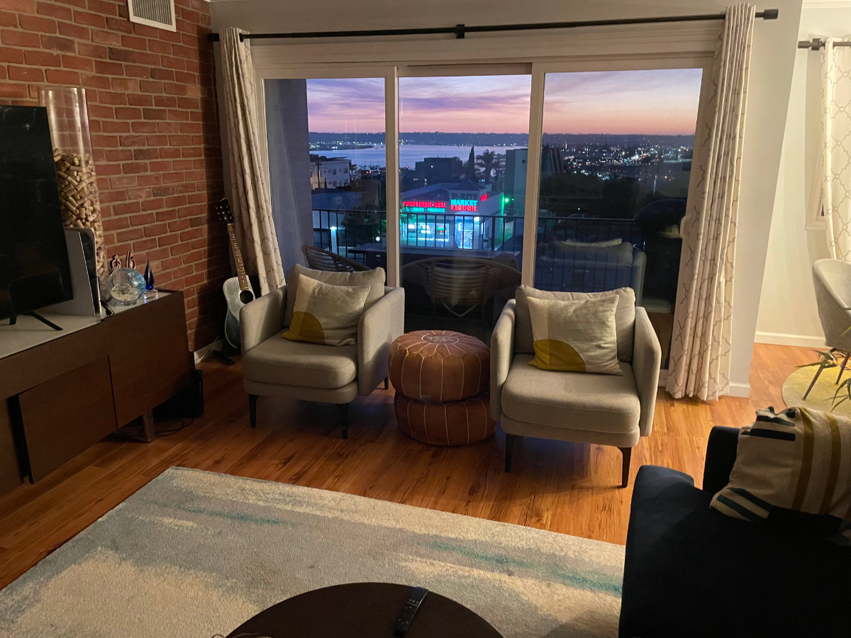 Ocean View 2BR/2BA Banker's Hill Penthouse - Photo 3