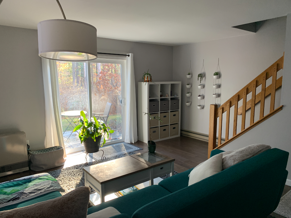 Convenient Newly Renovated Quiet 1 Bed 1.5 Bath Condo - Photo 3