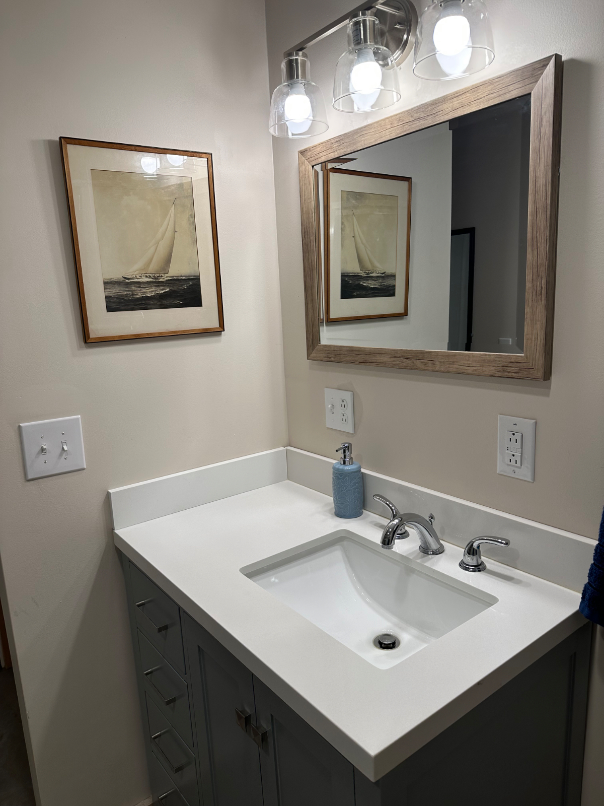 Lake View Living - Photo 9