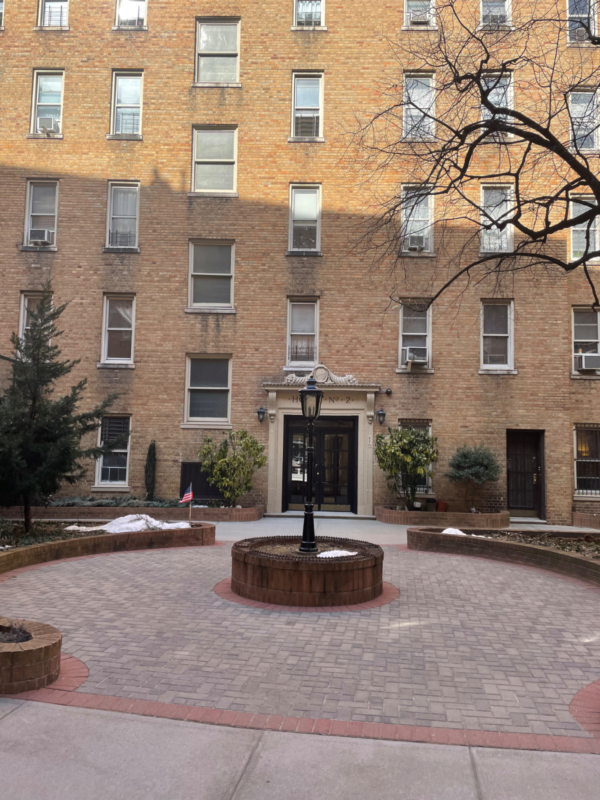 INWOOD- furnished apartment - Photo 1