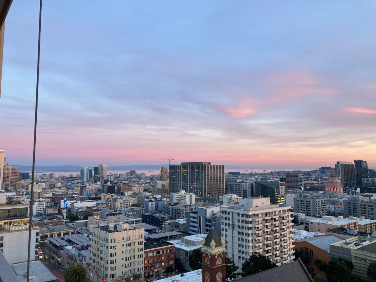 Views-Parking-Spacious - close to hospitals & entertainment - Photo 2