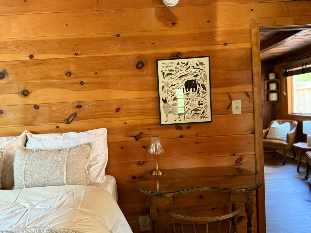 Come stay at LIttle Red Cabin - Photo 12