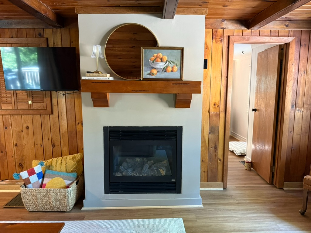 Come stay at LIttle Red Cabin - Photo 7
