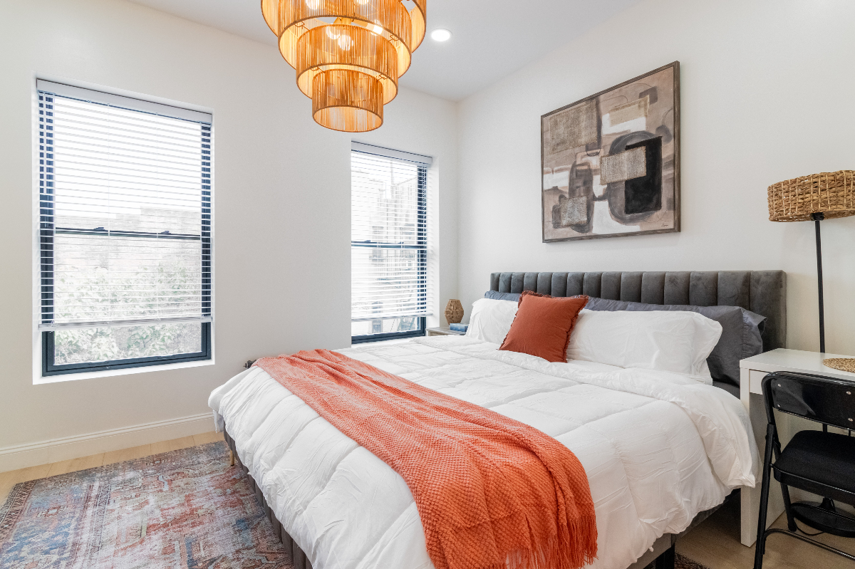 Brooklyn Private Room with Bath/5 min walk to... - Photo 2