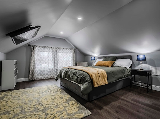 Bright and Comfortable Apartment Near... - Photo 11
