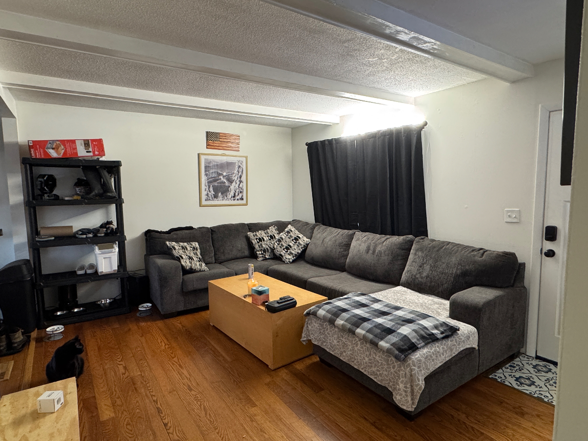 CUTE RANCH STYLE HOME - Photo 2