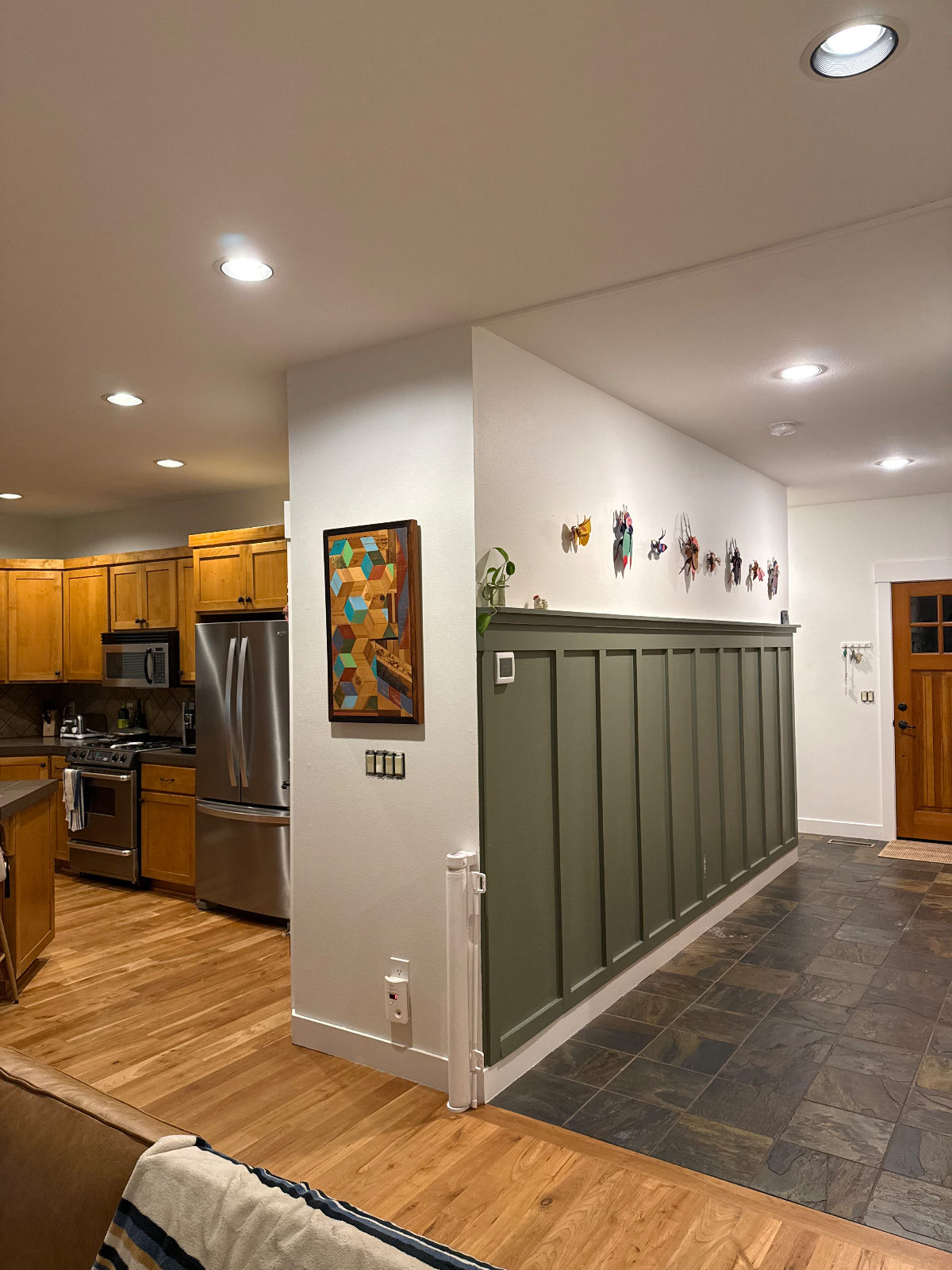 Fully furnished bedroom and bonus room/office on Westside - Photo 2