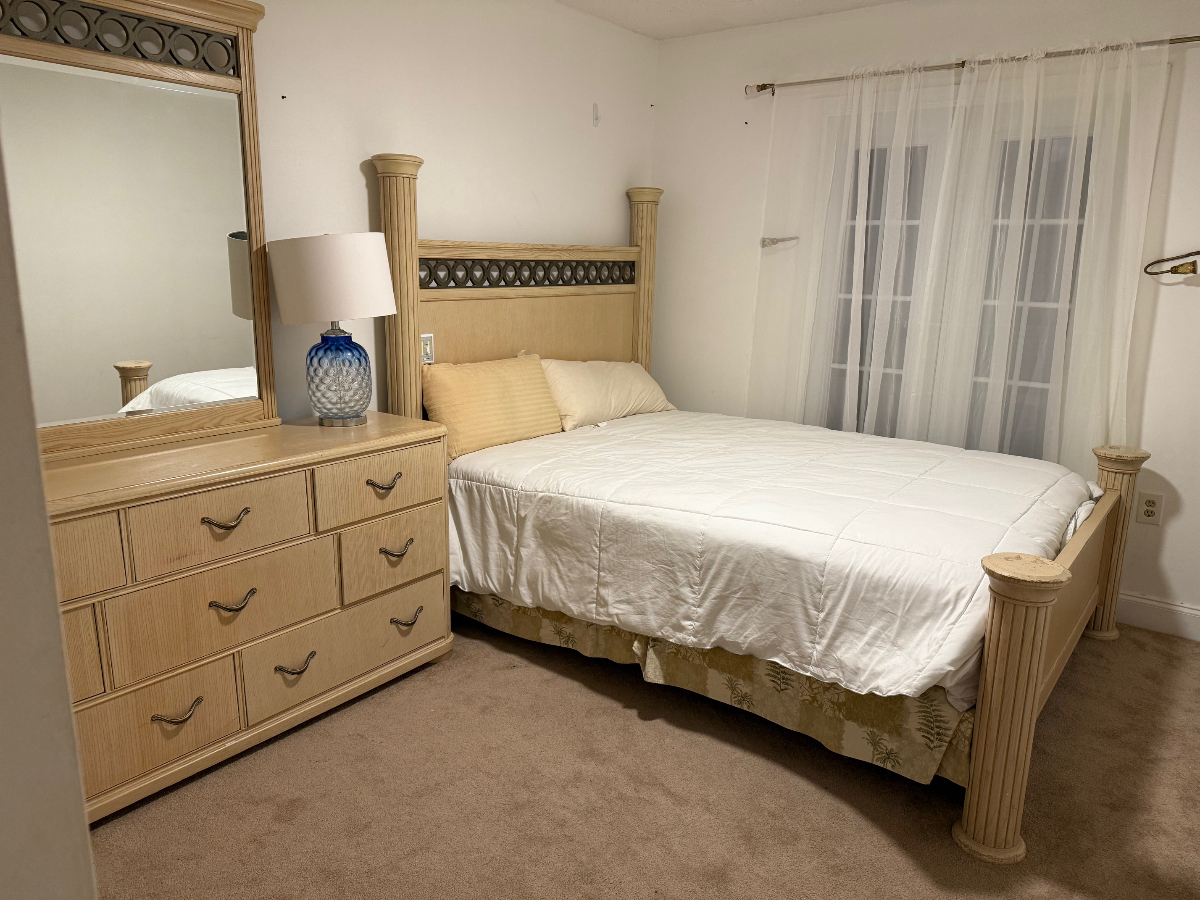 Welcoming Suite in a House - Utilities Included